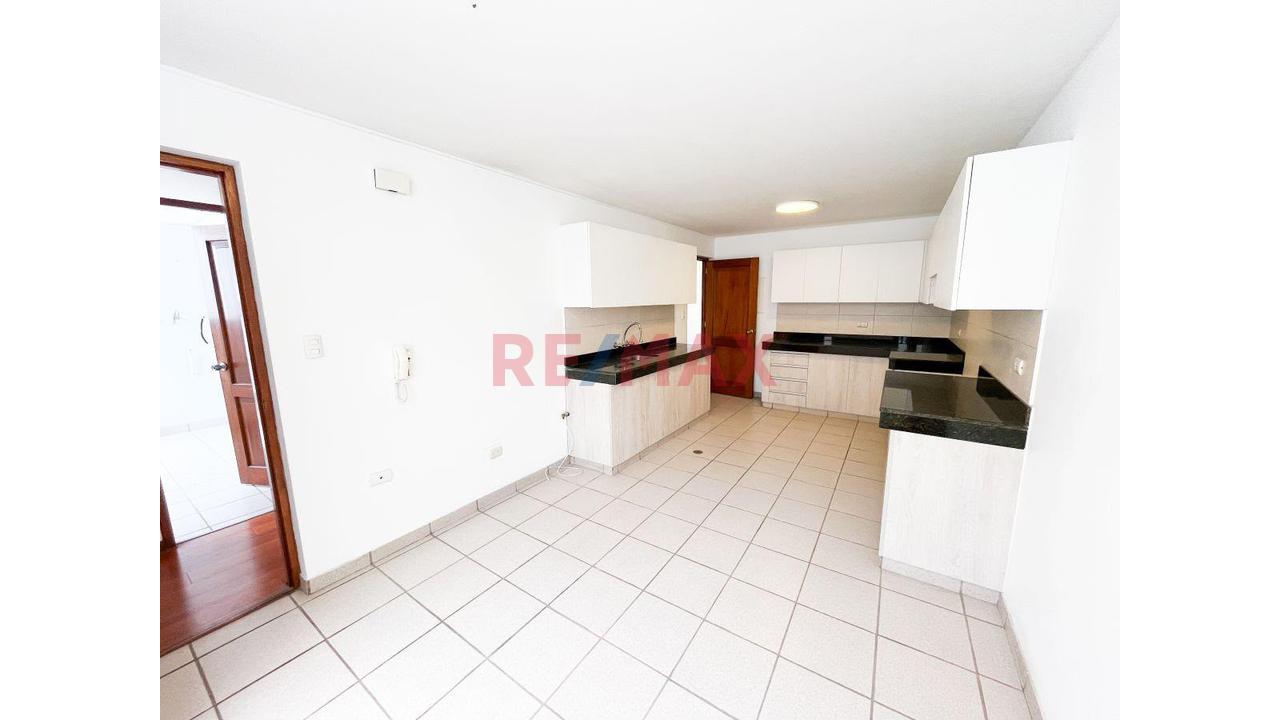 Venta Departamento En Miraflores S/ 901,800 - 17