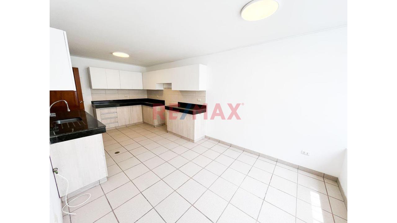 Venta Departamento En Miraflores S/ 901,800 - 16