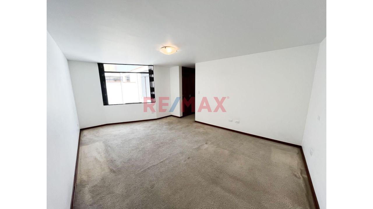 Venta Departamento En Miraflores S/ 901,800 - 7