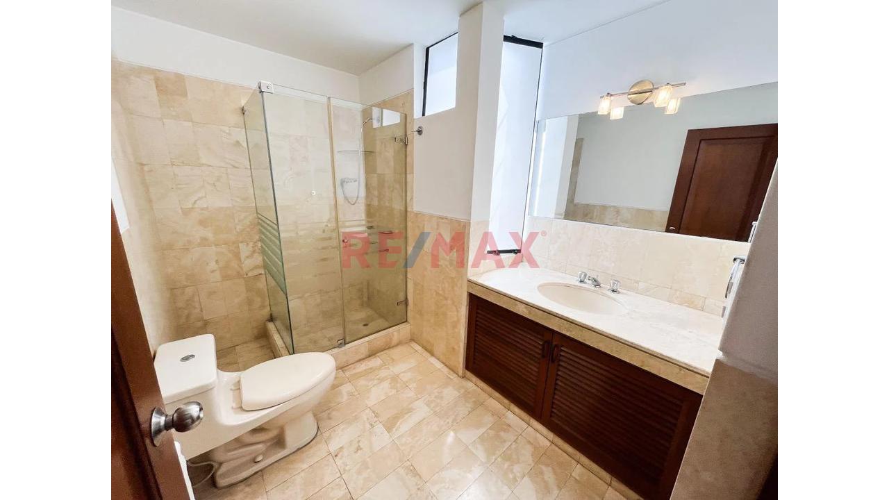 Venta Departamento En Miraflores S/ 901,800 - 8