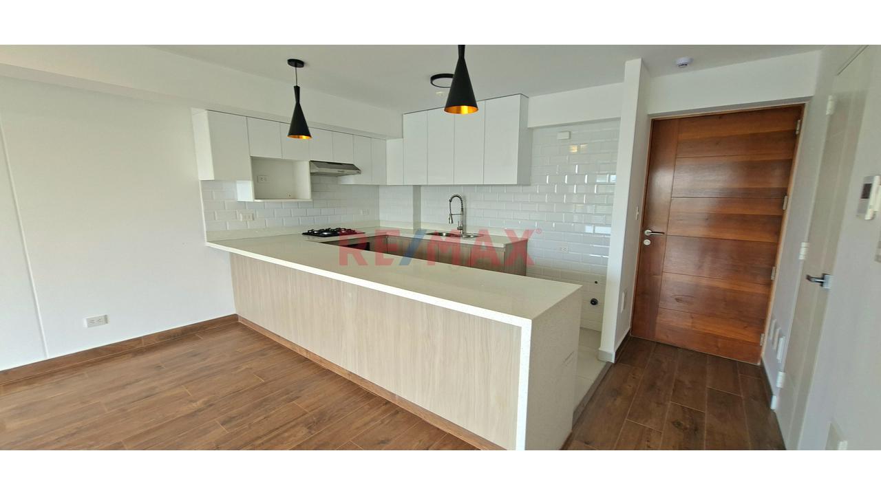 Se Alquila Departamento En Surco — foto 2