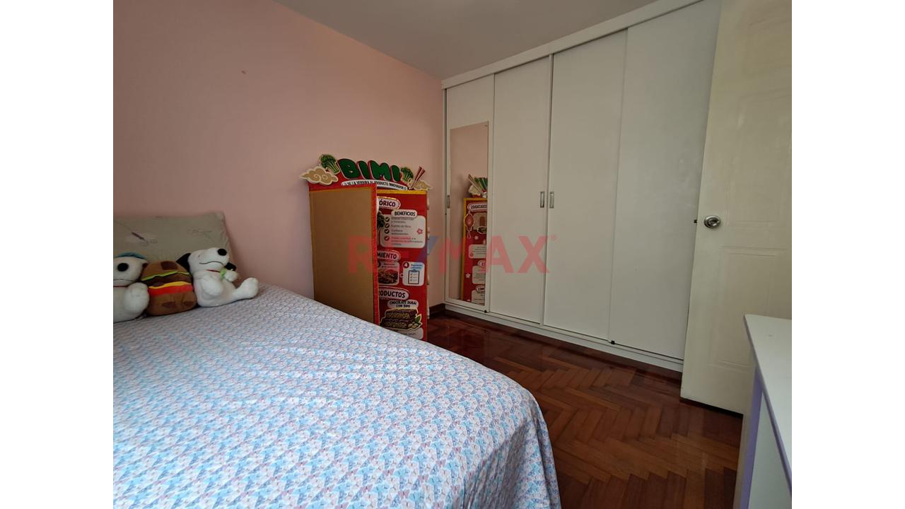 Vendo Departamento Triplex Altura Del Óvalo Los Cóndores En La Molina — foto 9