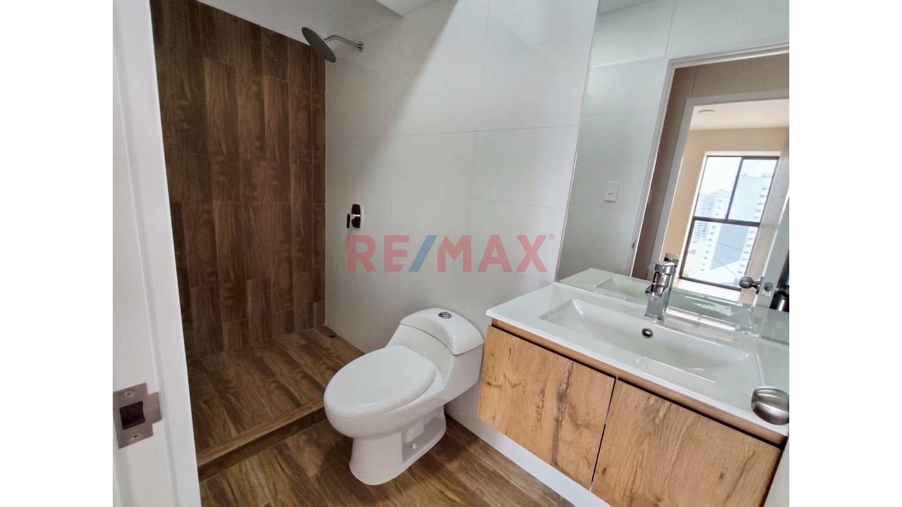 Departamento En Alquiler – Edificio Oasis Surquillo Limite Con San Isidro - 5