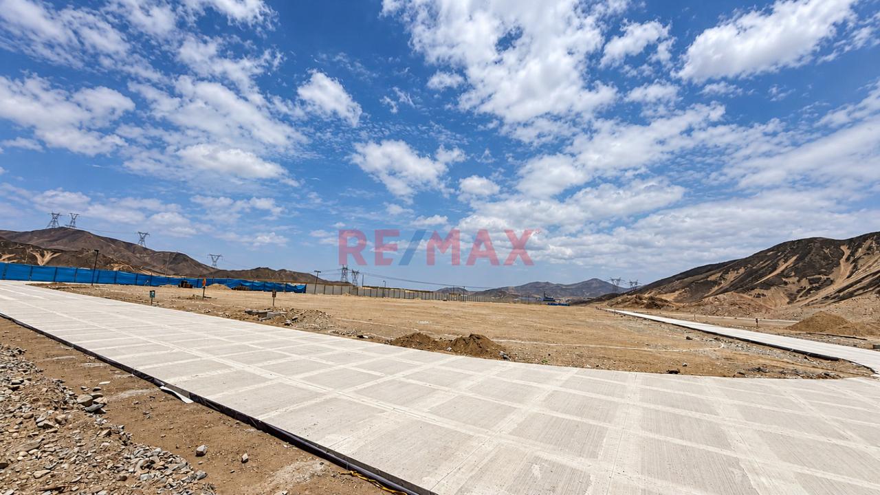 Lote De 3,070.05 M2 A 333,530.23 Usd - 4