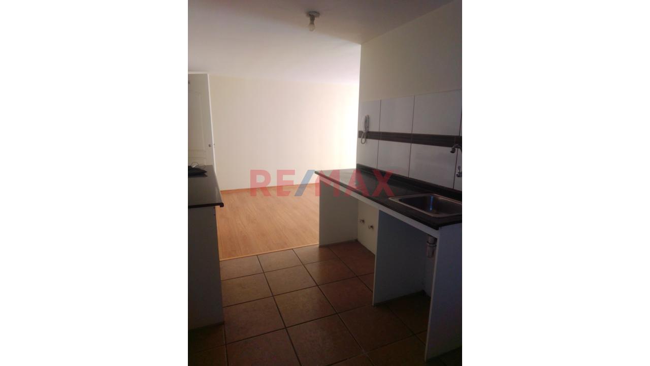 Alquiler De Departamento, Condominio Sol De Collique - Comas — foto 4