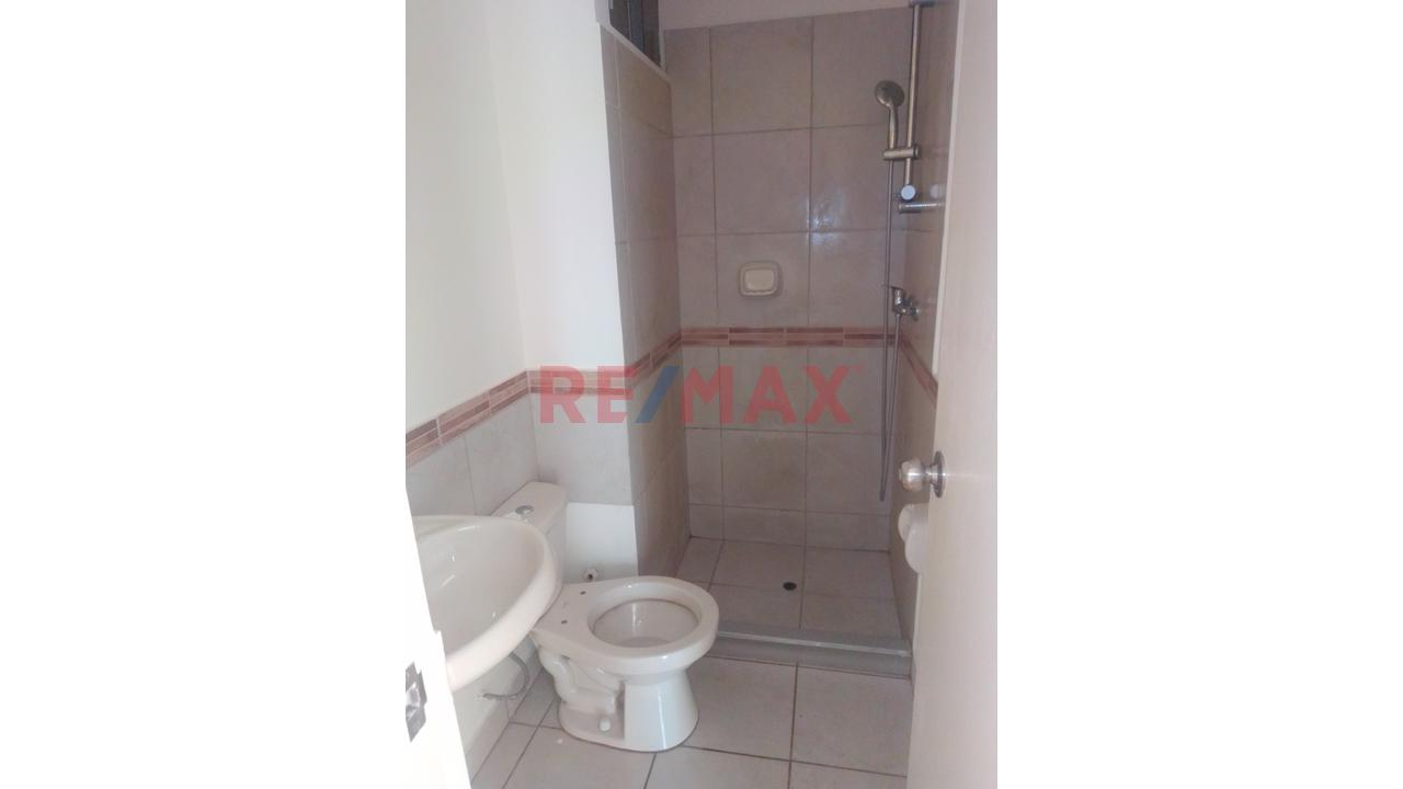 Alquiler De Departamento, Condominio Sol De Collique - Comas — foto 3