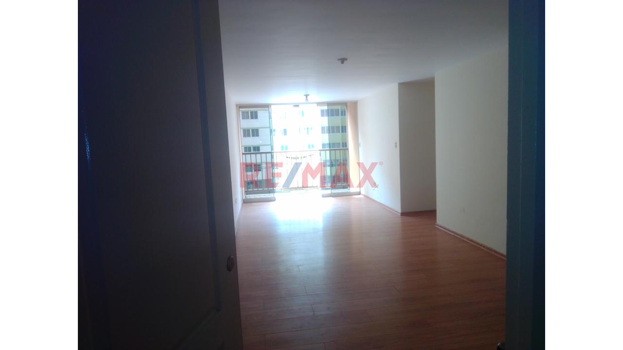 Alquiler De Departamento, Condominio Sol De Collique - Comas — foto 6