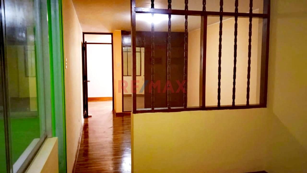 🏡 ¡Exclusivo Departamento De 170 M² Frente A Parque En Casuarinas, Surco! | 4 Dormitorios, Estacionamiento Y Seguridad 24/7 — foto 5