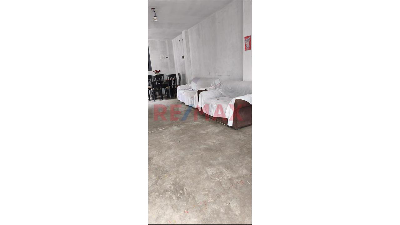 Venta De Casa Como Terreno - 3