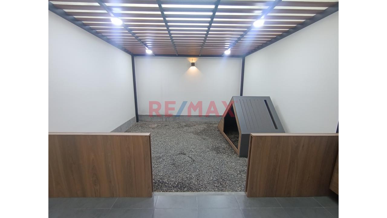 Alquilo Departamento En 1Er Piso De Estreno — foto 9
