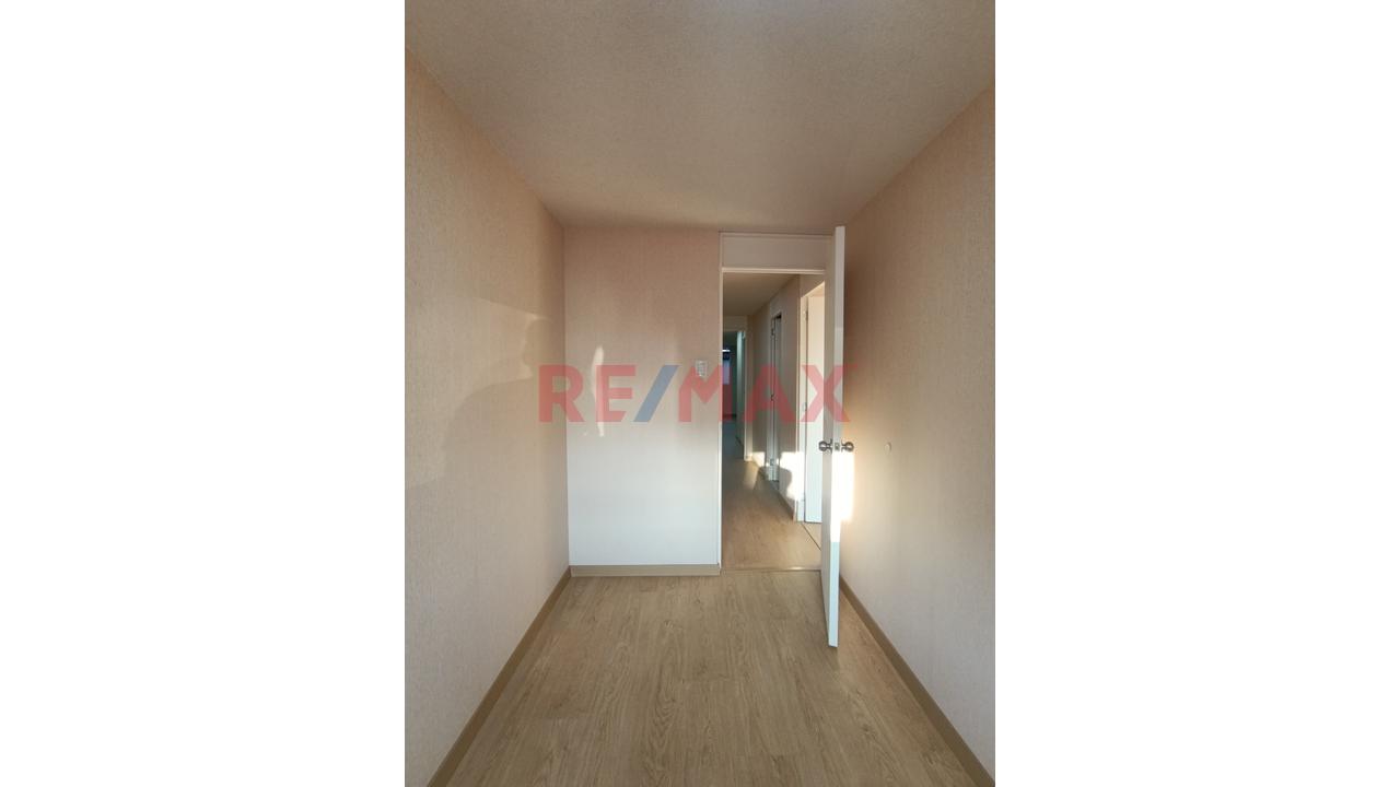 Alquilo Departamento En 1Er Piso De Estreno — foto 4