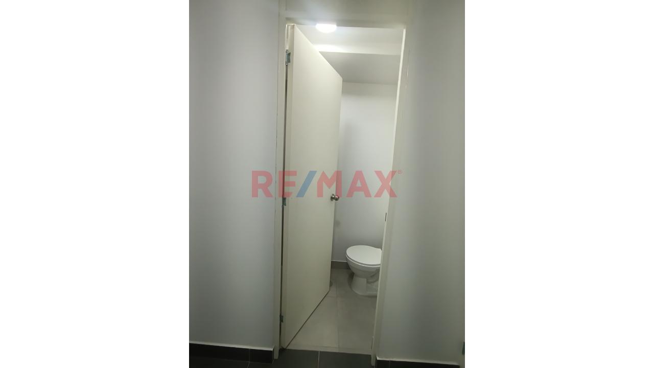 Alquilo Departamento En 1Er Piso De Estreno — foto 8