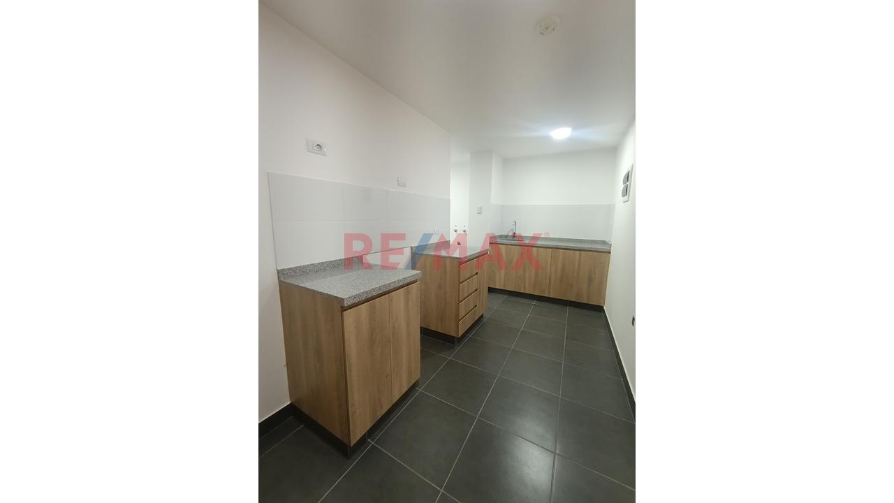 Alquilo Departamento En 1Er Piso De Estreno — foto 6