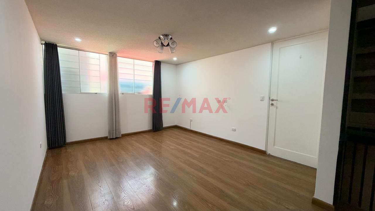 En Venta🏡 ¡Moderno, Amplio Y Con Espacios Que Enamoran En Cerro Colorado! — foto 12