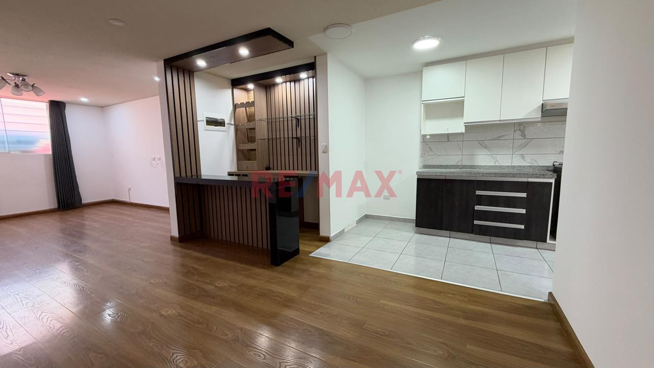 En Venta🏡 ¡Moderno, Amplio Y Con Espacios Que Enamoran En Cerro Colorado! — foto 4
