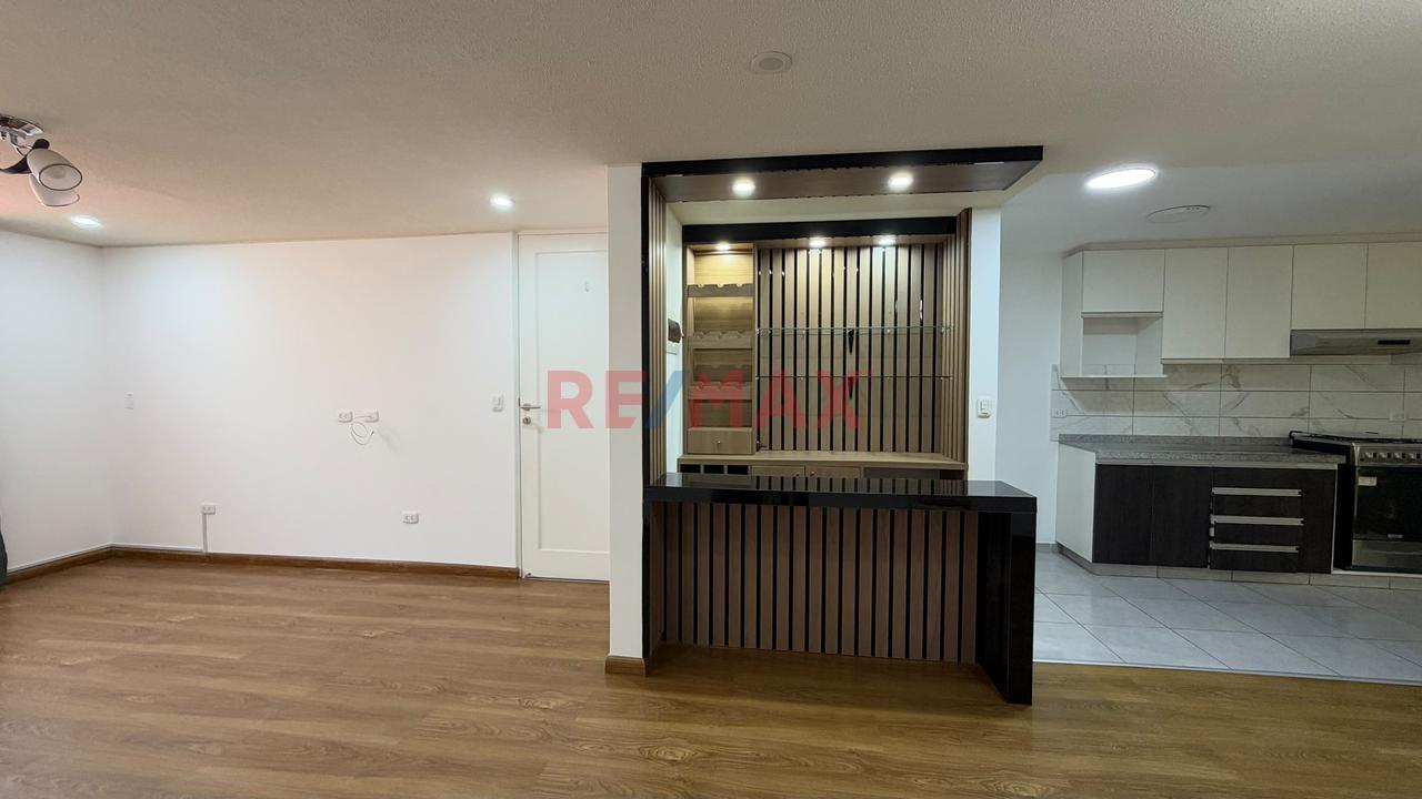 En Venta🏡 ¡Moderno, Amplio Y Con Espacios Que Enamoran En Cerro Colorado! - 17