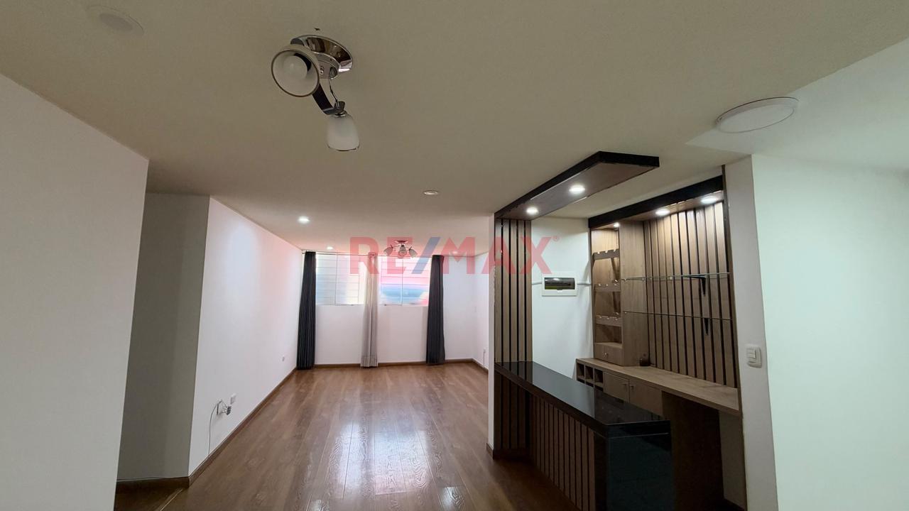 En Venta🏡 ¡Moderno, Amplio Y Con Espacios Que Enamoran En Cerro Colorado! — foto 9