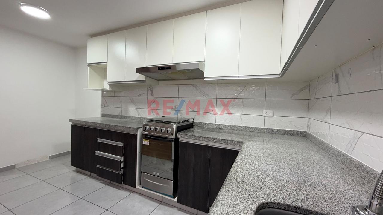 En Venta🏡 ¡Moderno, Amplio Y Con Espacios Que Enamoran En Cerro Colorado! — foto 13
