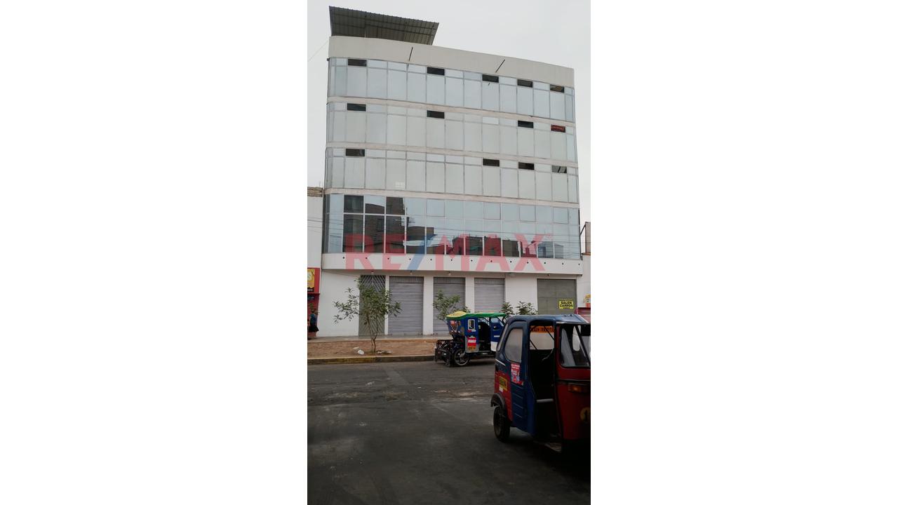 Alquilo Edificio Comercial 6 Pisos Frente Al Centro Comercial Honduras-El Parral Comas!!! - 5