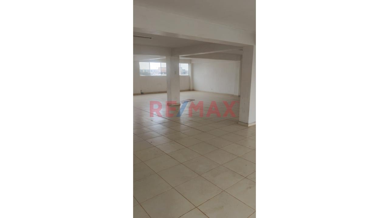 Alquilo Edificio Comercial 6 Pisos Frente Al Centro Comercial Honduras-El Parral Comas!!! - 12