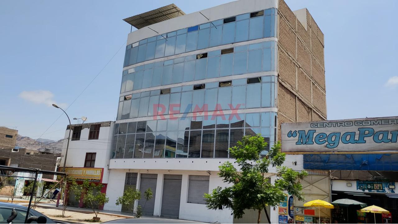 Alquilo Edificio Comercial 6 Pisos Frente Al Centro Comercial Honduras-El Parral Comas!!! - 4