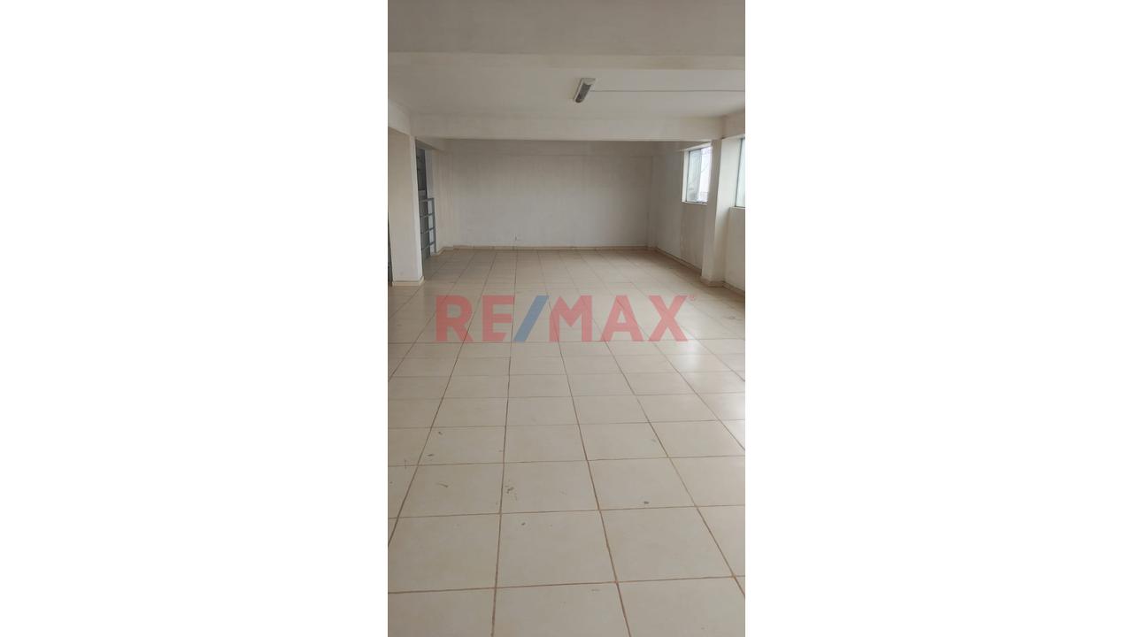 Alquilo Edificio Comercial 6 Pisos Frente Al Centro Comercial Honduras-El Parral Comas!!! - 10