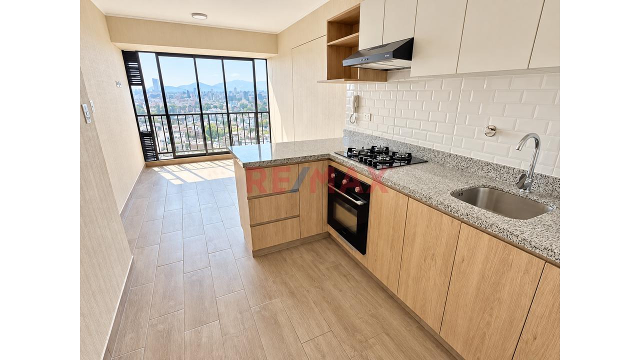 Alquiler De Departamento De Estreno En Surquillo | 2 Dormitorios, Al Lado Del Inen — foto 4