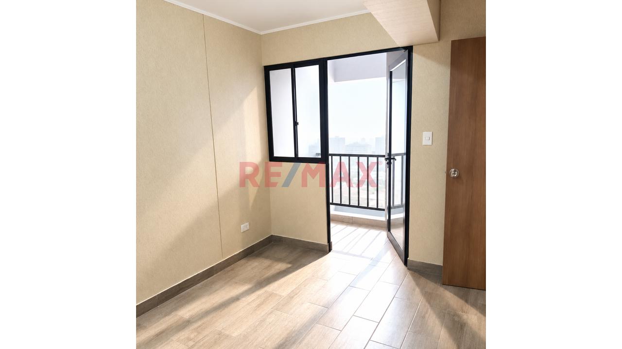 Alquiler De Departamento De Estreno En Surquillo | 2 Dormitorios, Al Lado Del Inen — foto 8