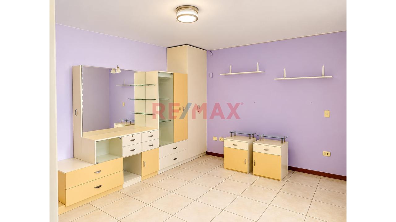 ¡Vive La Experiencia De Un Hogar Amplio, Cálido Y Exclusivo En Los Angeles De Cayma! ✨ — foto 3