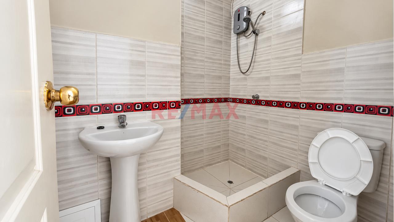 Alquiler De Casa En Exclusivo Condominio De Sunampe Con Cochera — foto 9