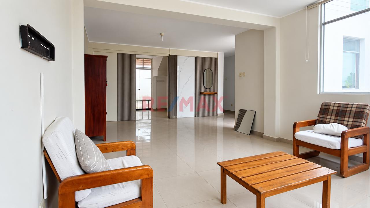Alquiler De Casa En Exclusivo Condominio De Sunampe Con Cochera — foto 4