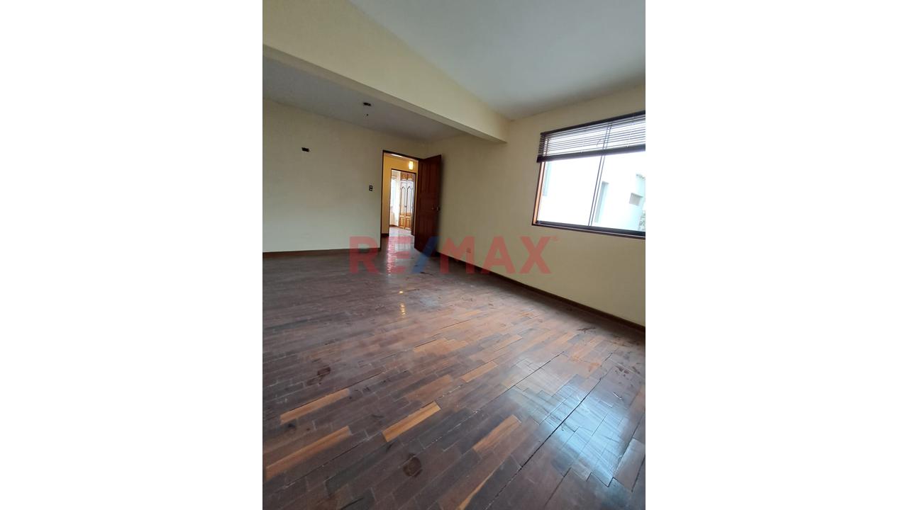 Veendo Casa- Frente A Parque- El Remanso La Molina — foto 12