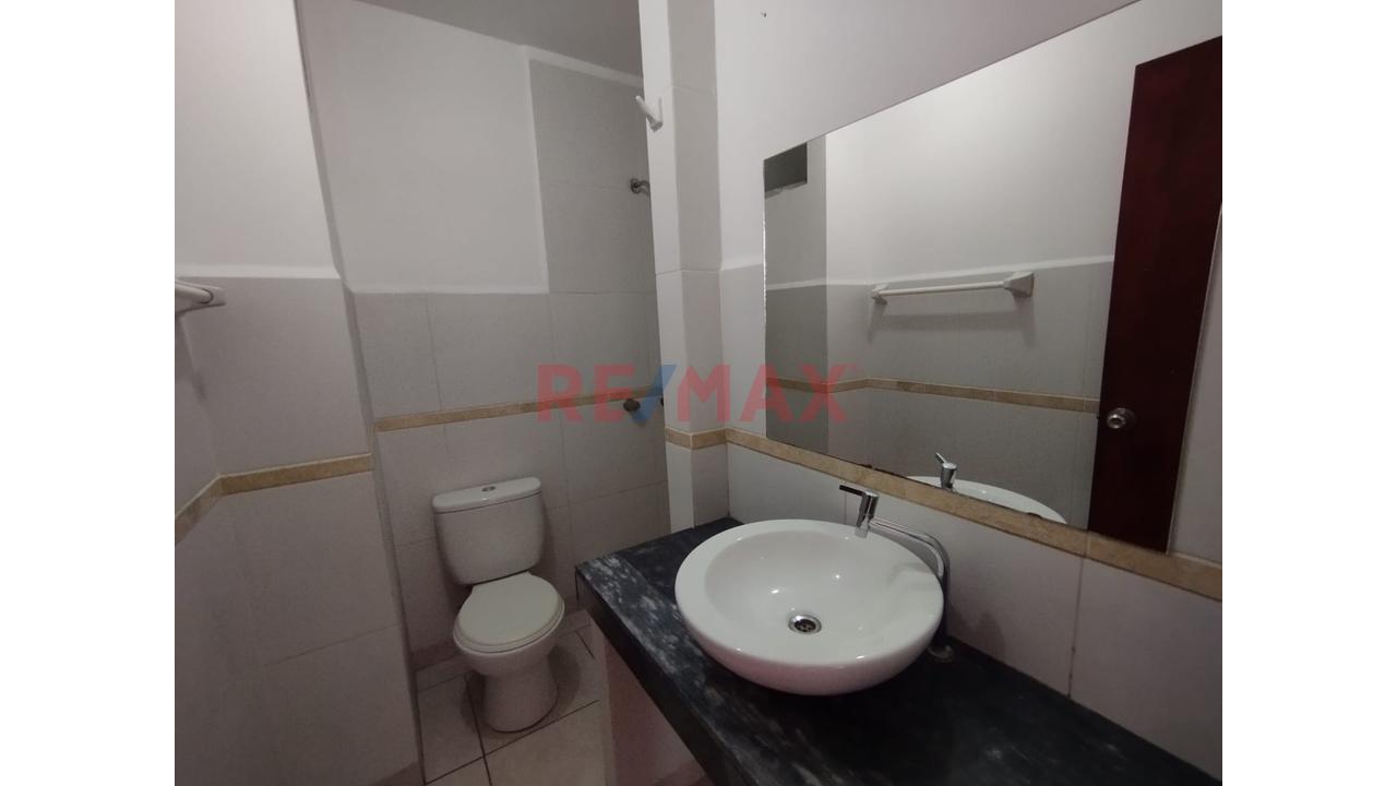 Alquiler De Departamento 3Er Piso Urb. Los Libertadores - Smp — foto 13