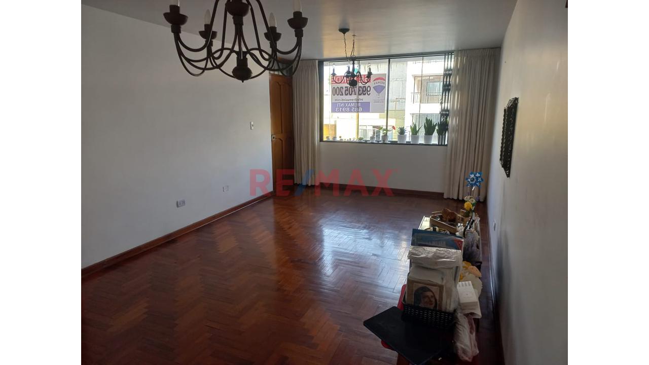 Venta Departamento 3 Dormitorios Surco — foto 3
