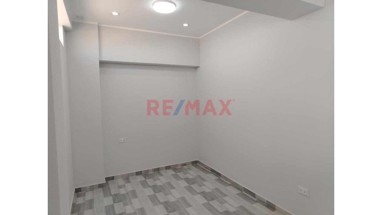 Oficina Comercial En Alquiler Cerca Al Mall Porongoche, - 14