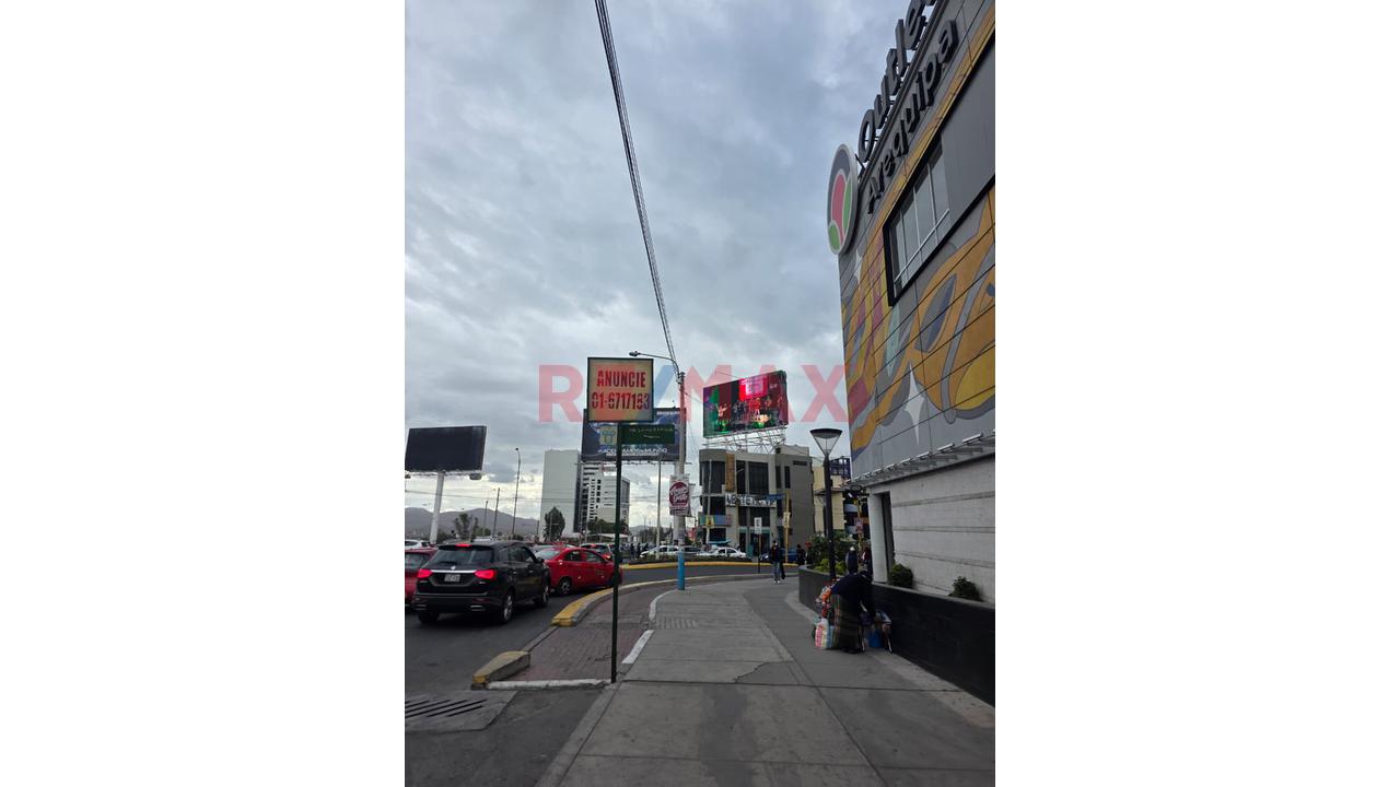 Venta Departamento En Complejo Residencial Boulevard Lambramani — foto 4