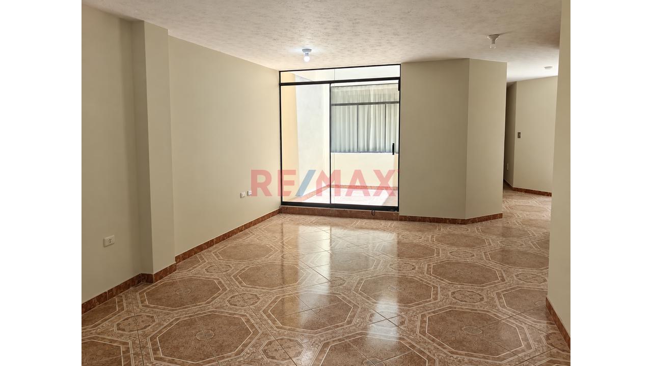 🏠✨ Se Alquila Departamento 1Er Piso Semi Amoblado – Yanahuara ✨🏠 - 1