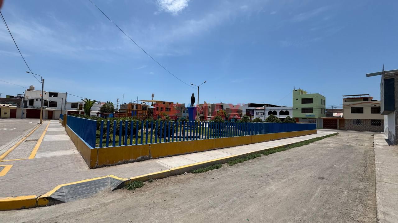 Terreno Urbano En Urb. Santa Rosa - Camaná - 5