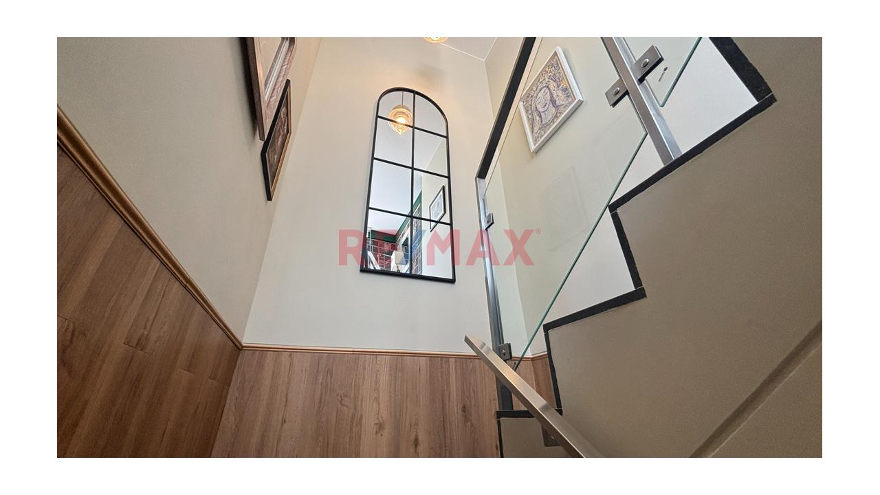 Vendo Lindo Duplex En San Isidro - 7