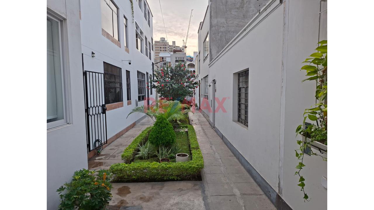 🏡 ¡Oportunidad De Inversión En Miraflores! — foto 4
