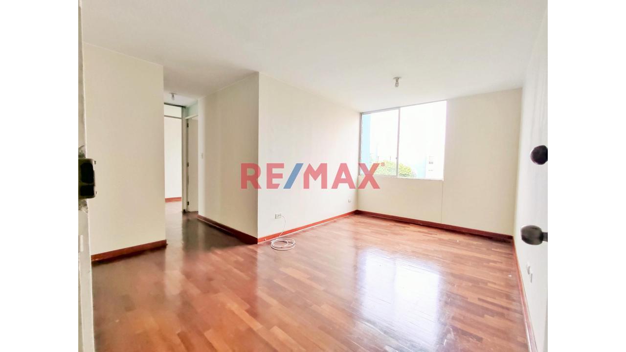 Departamento Frente A Parque, Acogedor Y Luminoso | Ubicación Céntrica — foto 5