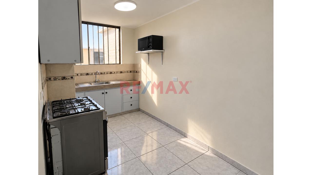 Venta De Departamento De 3 Dormitorios Con Cochera – Av. Alejandro Bertello, Lima — foto 7