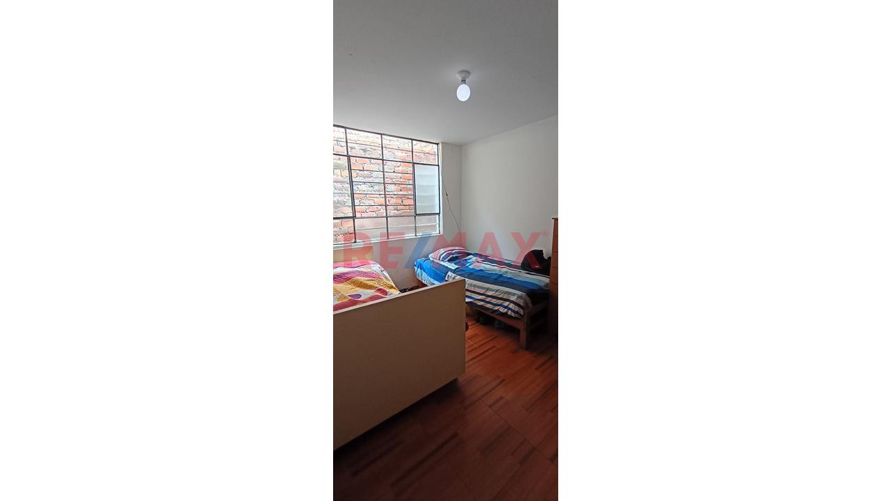 ¡Excelente Ubicación, Gran Oportunidad! Casa En Venta A Espaldas Del Mercado Inmaculada Concepción – San Martín De Porres. — foto 5
