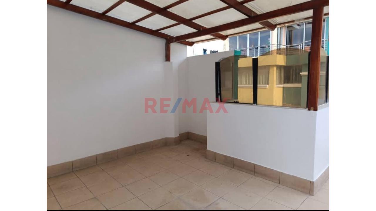 🏡 Casa En Alquiler – Urb. San Isidro, Trujillo 🔑 — foto 7