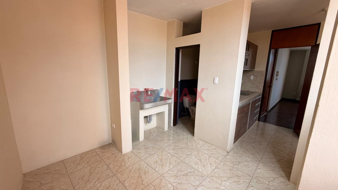 Departamento 3Er Piso En Venta Centro De Chiclayo — foto 13