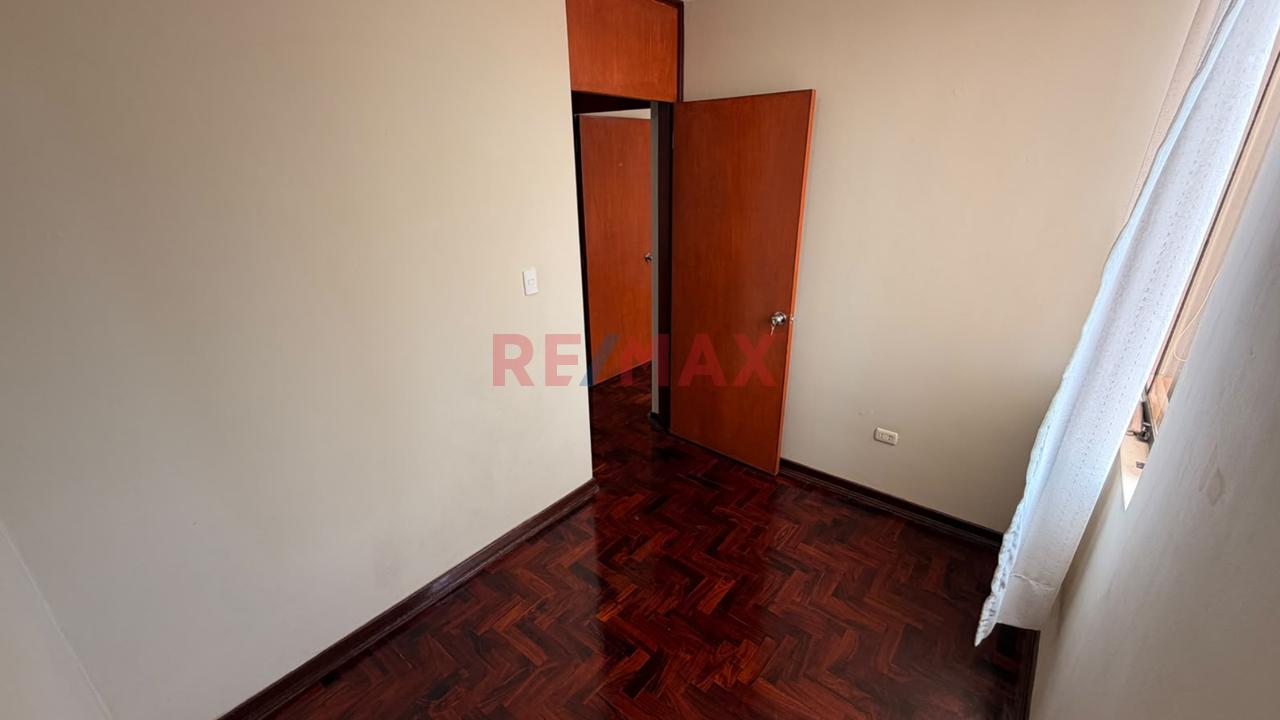 Departamento 3Er Piso En Venta Centro De Chiclayo — foto 7