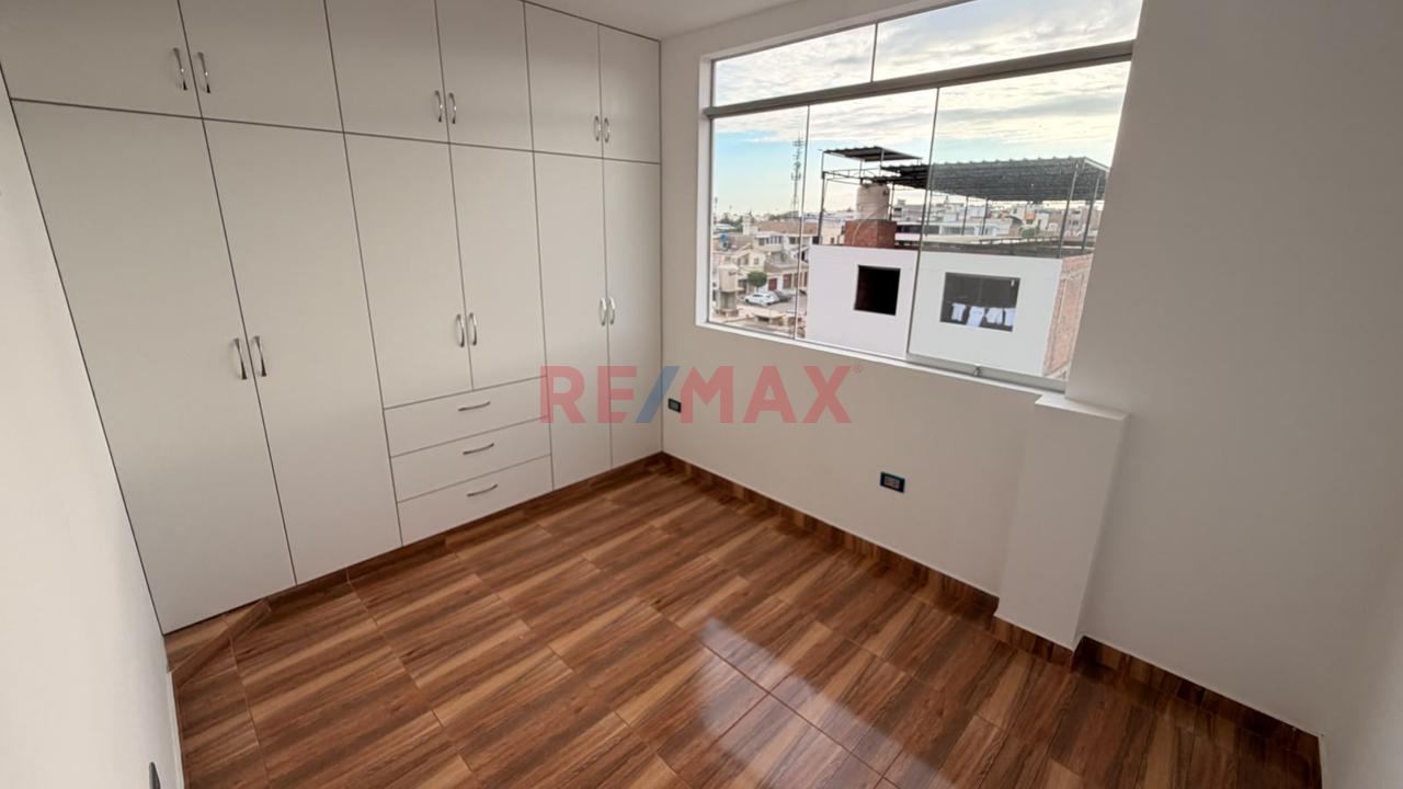 Departamento 4To Piso En Venta Urb Villarreal — foto 7