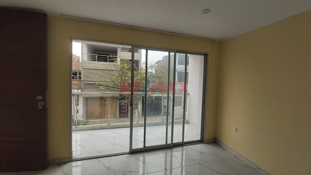 Venta Departamento De Estreno Alameda Del Pinar - Comas - 11