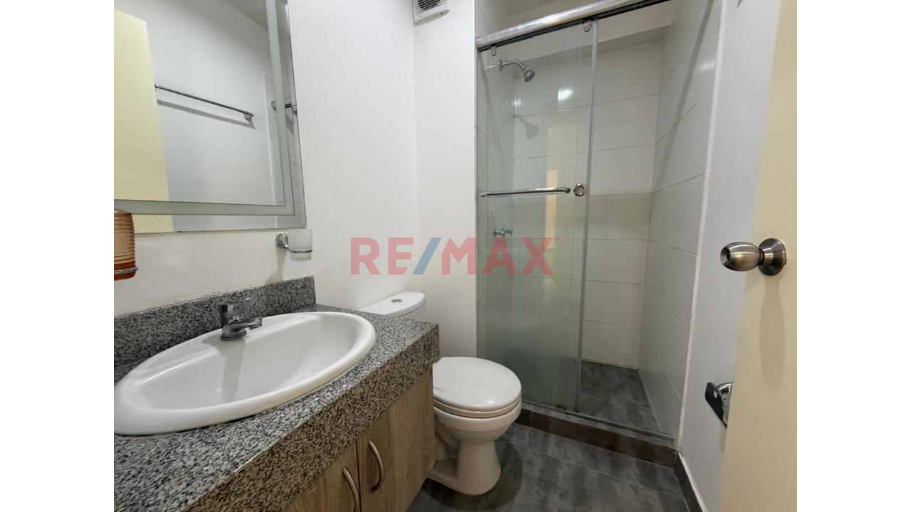 ¡Alquila En Magdalena! Departamento De 2 Dormitorios Y 2 Baños Cerca De Av. Sucre – S/1,900 - 12