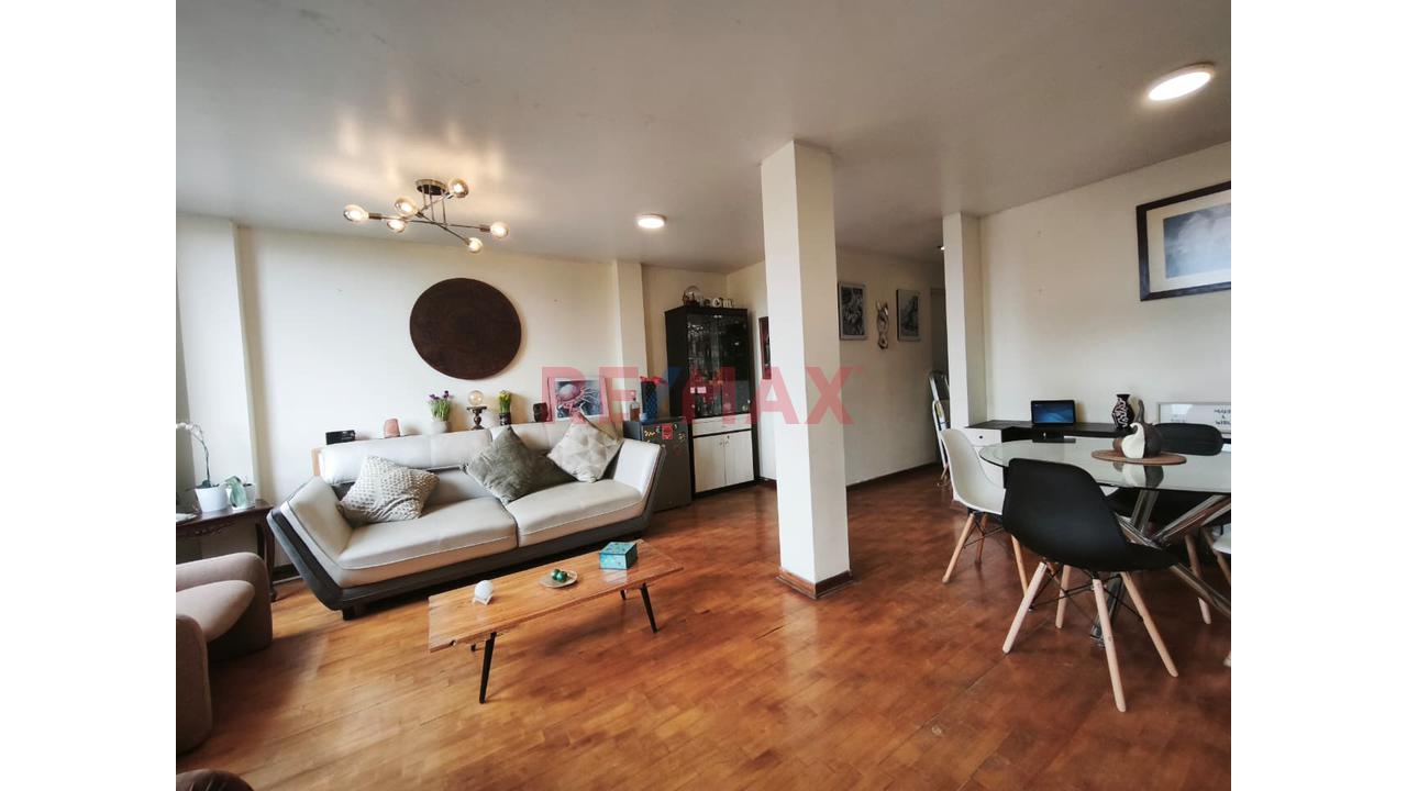 Venta De Departamento En 4To Piso — foto 5